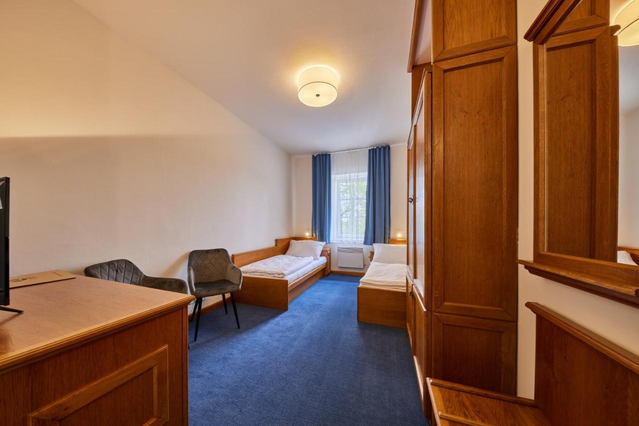 Hotel Auri Rudník Esterno foto
