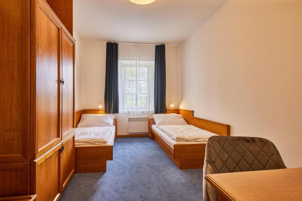 Hotel Auri Rudník Esterno foto